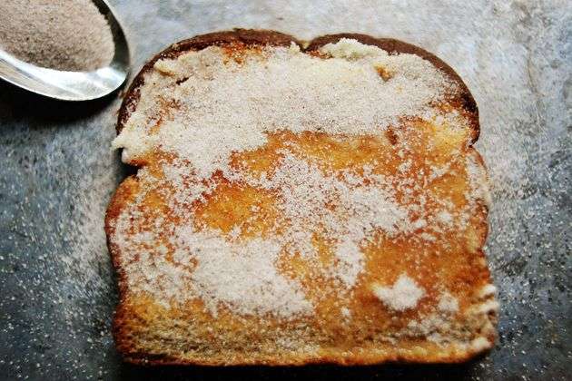 skořice-toast-vpravo-14