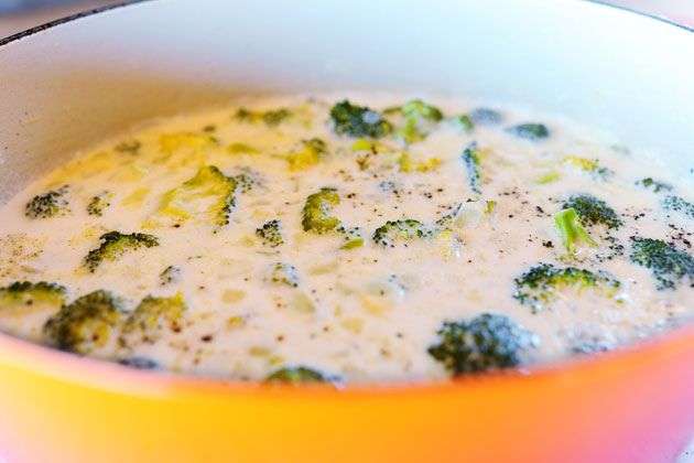brokolicovo-sýrová-polévka-11